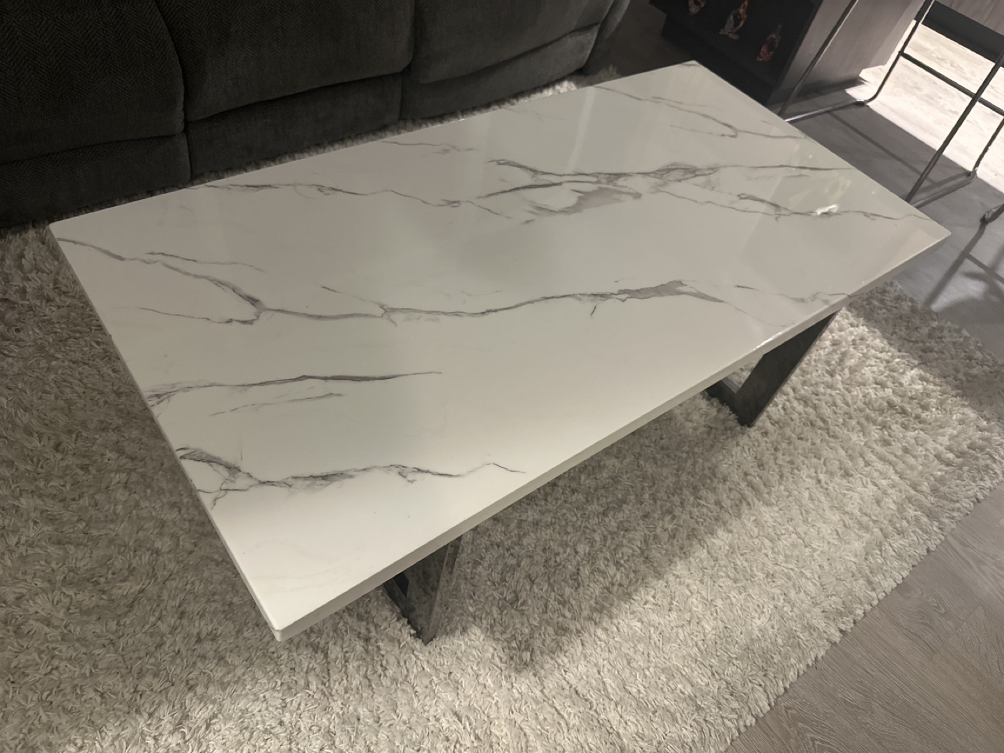 Coffee/cocktail/center marble table