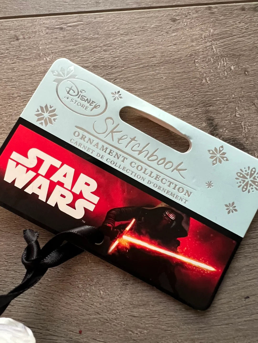 Star Wars Princess Leia & R2-D2 Ornament image indicator(5)