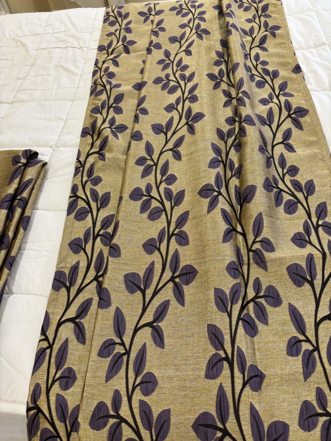 Set of 2 Curtains/ drapes ( light gold and purple) - photo 2