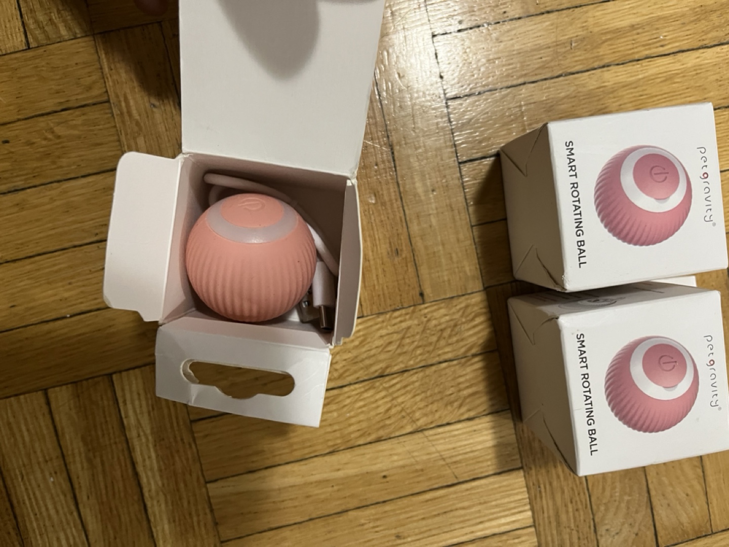 Petgravity Smart Rotating Ball Cat Toy - photo 2