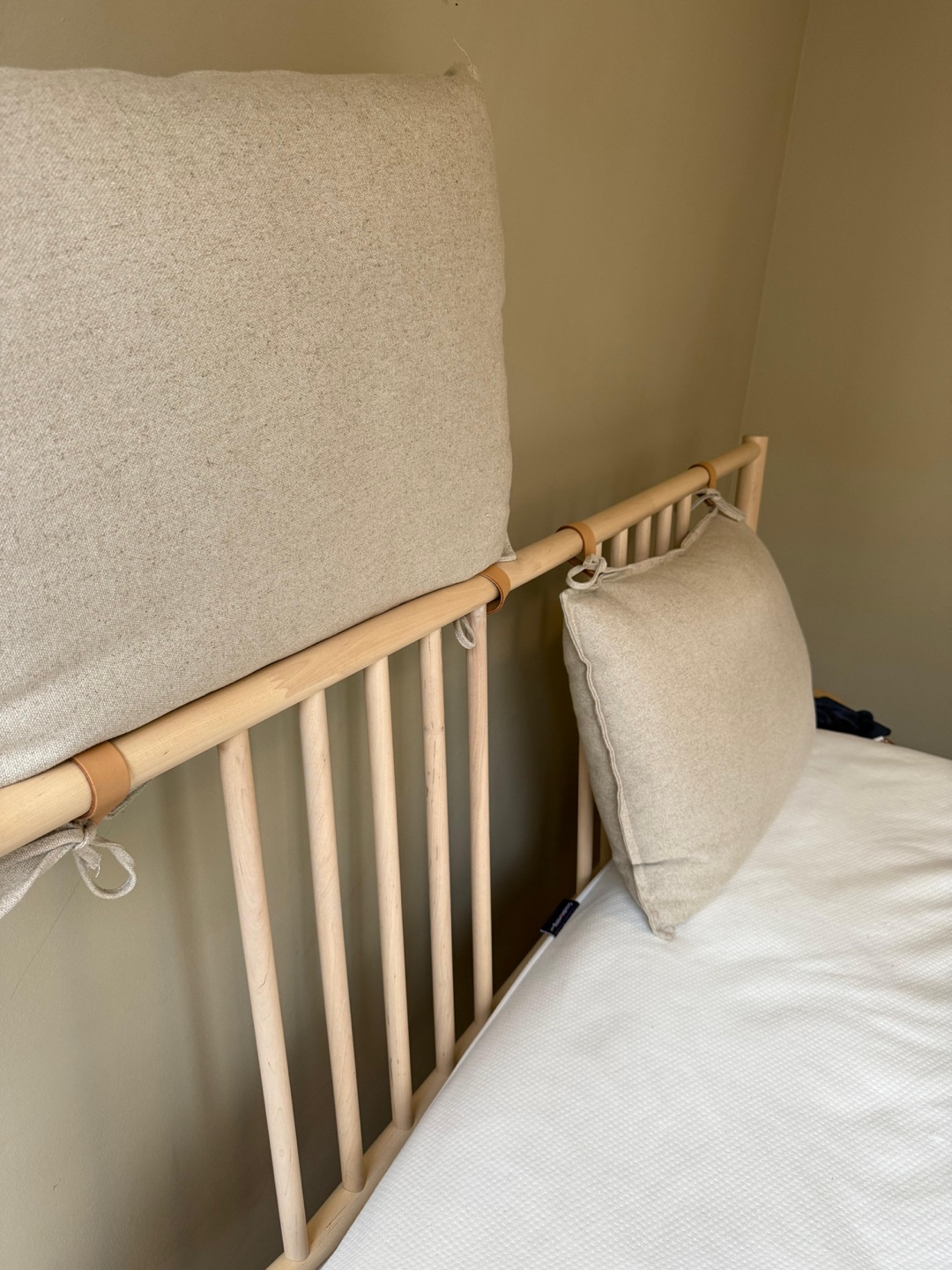BJÖRKSNÄS Bed frame, birch/birch veneer/Luröy, Queen