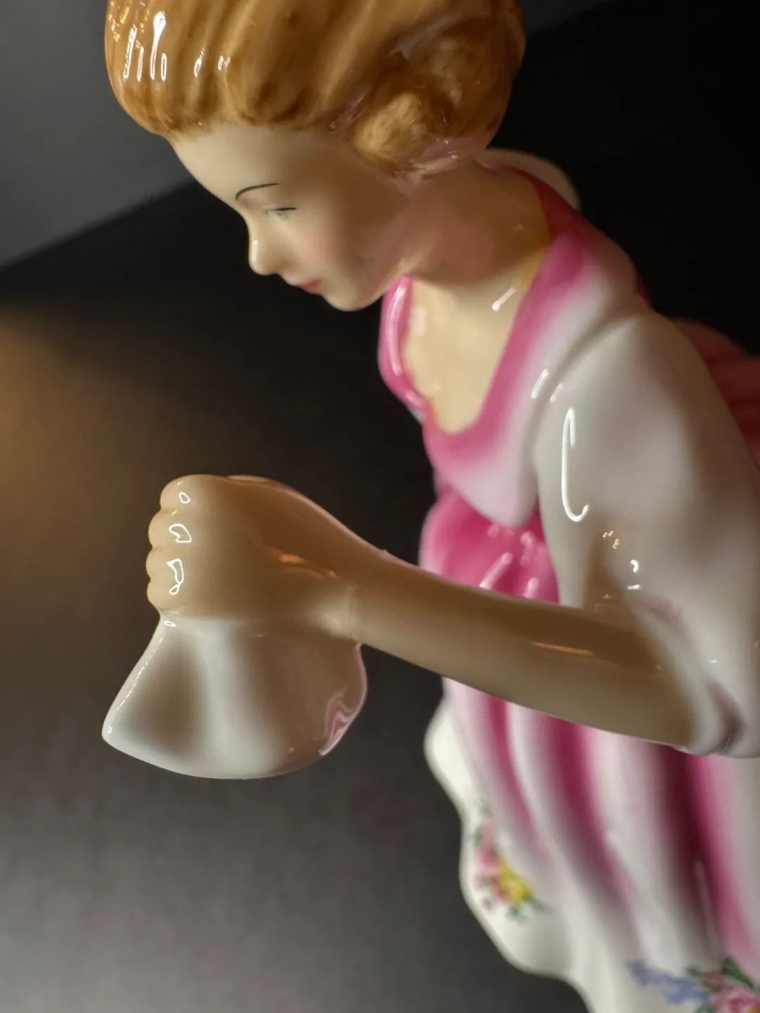 Royal Doulton "Pretty Ladies" image indicator(4)