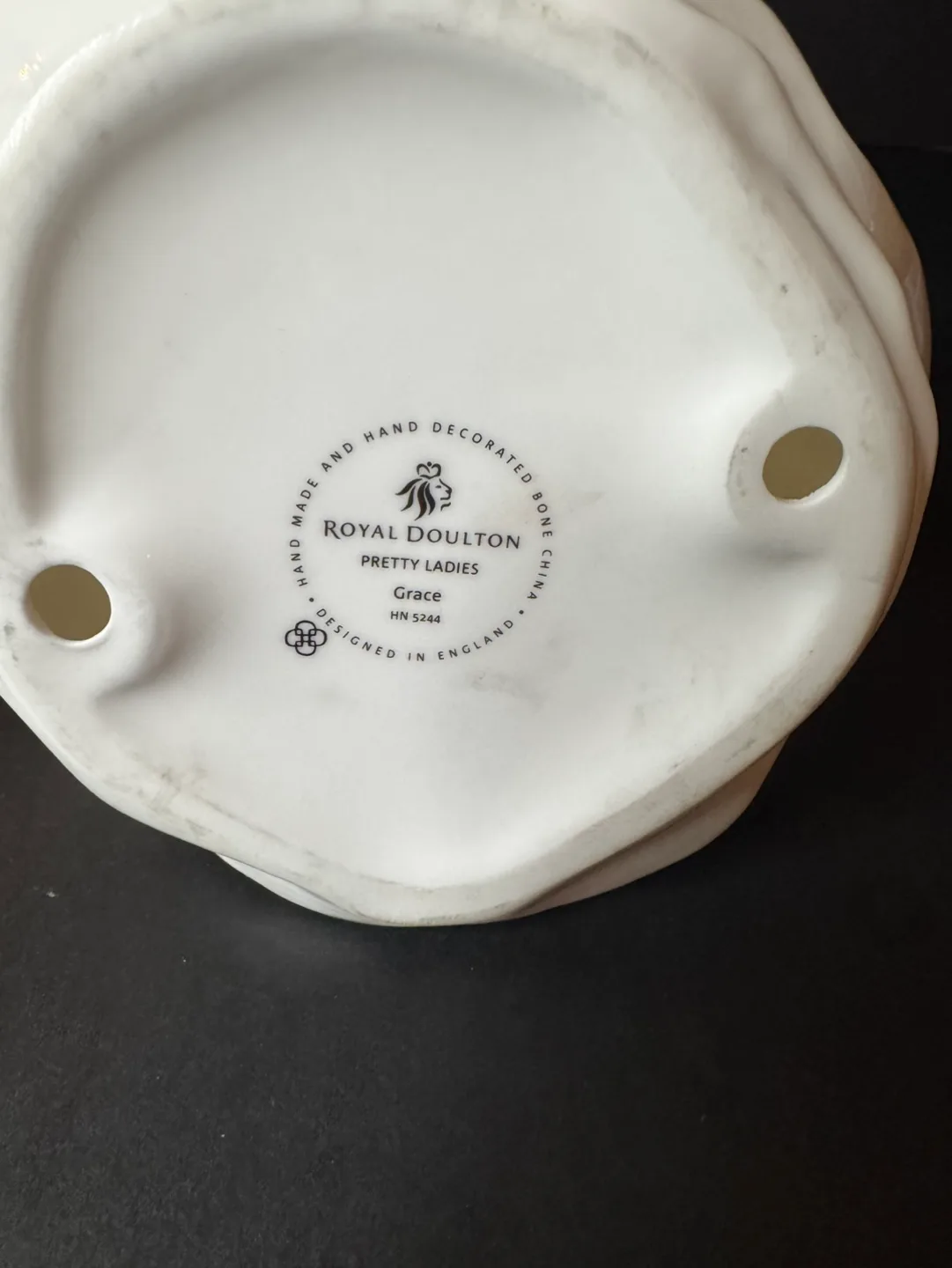 Royal Doulton "Pretty Ladies" image indicator(3)