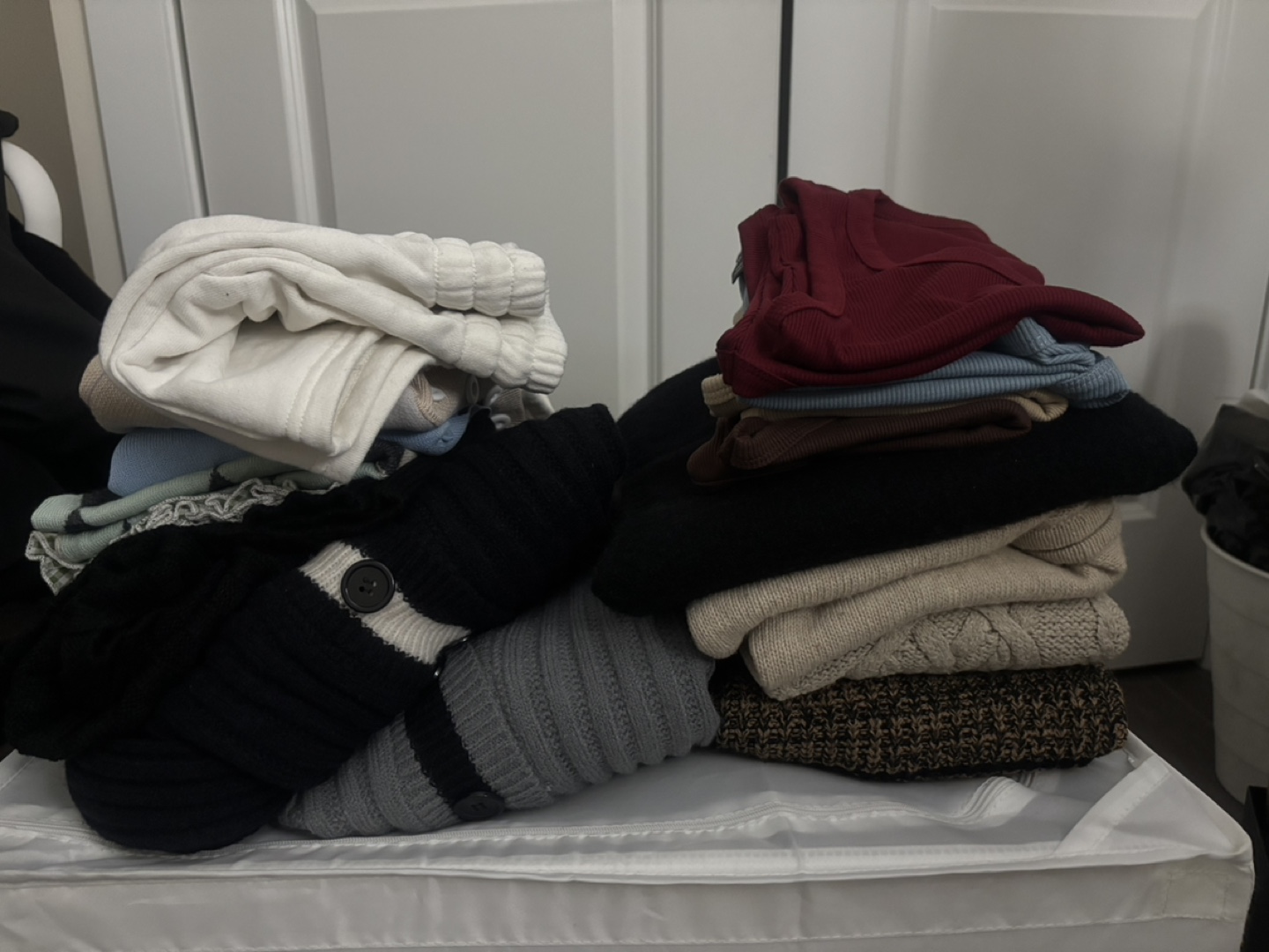 One bag with full of clothes - photo 2