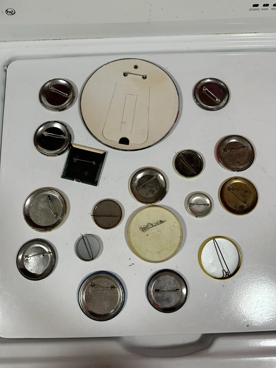 Vintage 18pc Political Buttons - Jesse Jackson, Obama, Garcia image indicator(2)