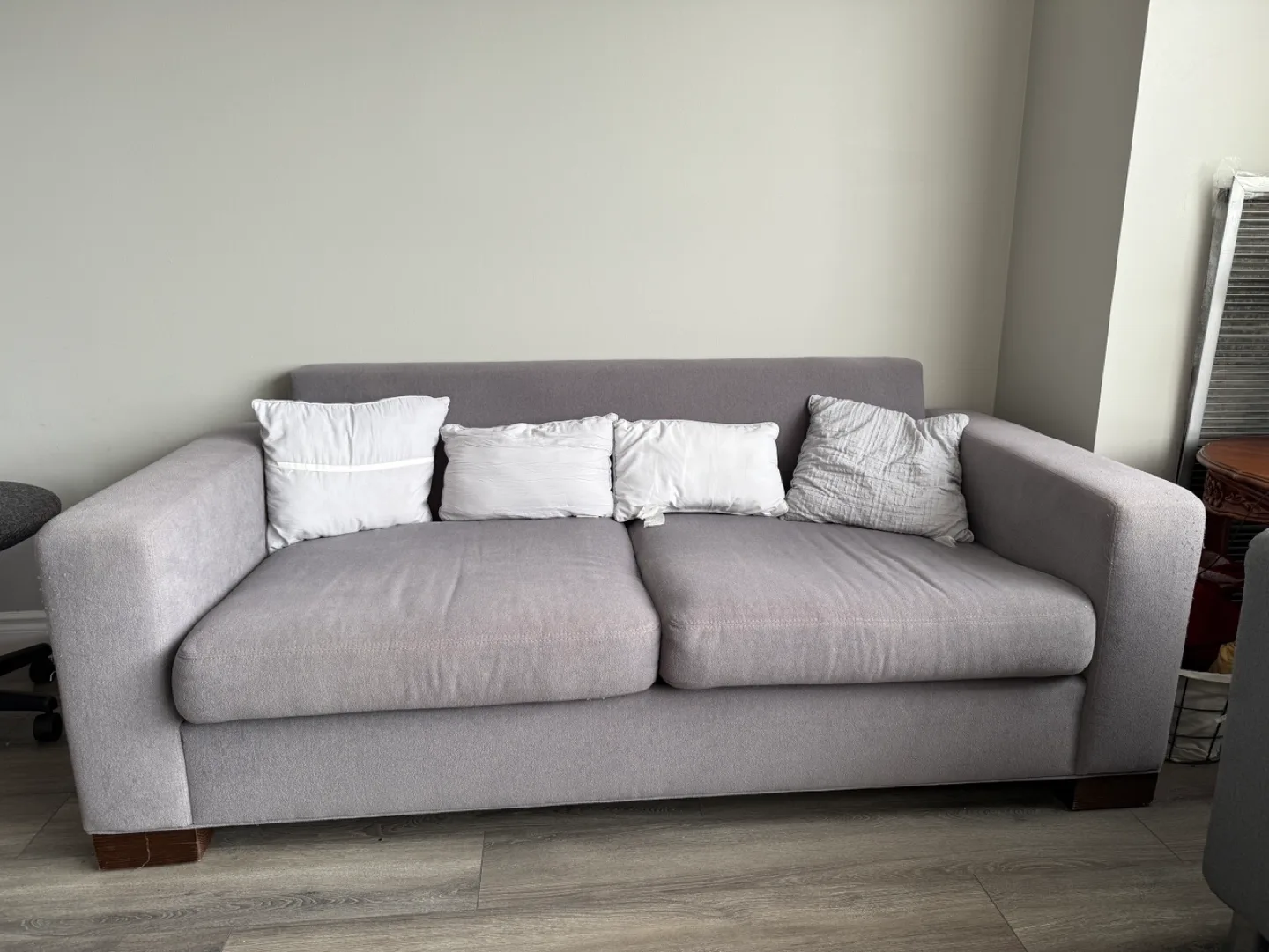 Urgent move out sale!!!!!!! 2pc set Grey seat and love seat image indicator(2)