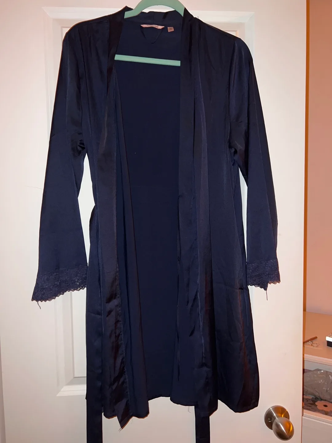 La Vie En Rose silk robe image indicator(5)