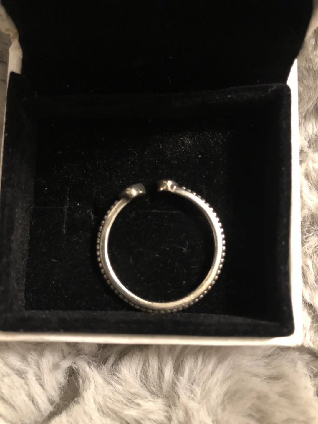 Pandora Open Heart Ring image indicator(2)