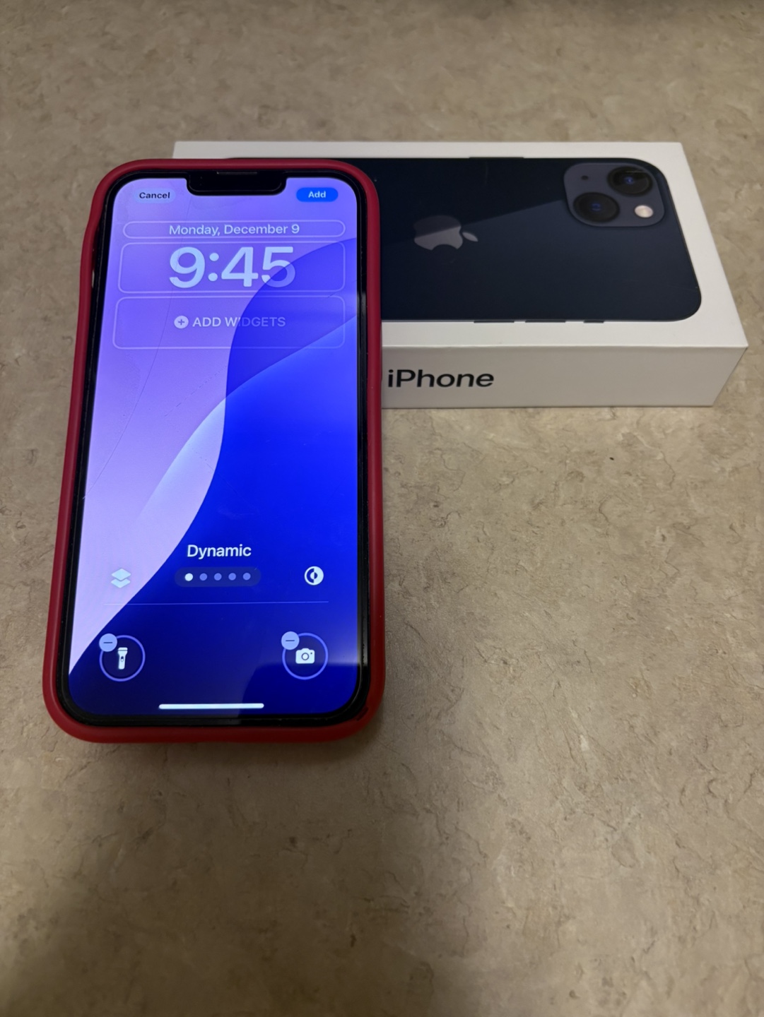Unlocked iPhone 13 - 128 gb in EXCELLENT condition for sale