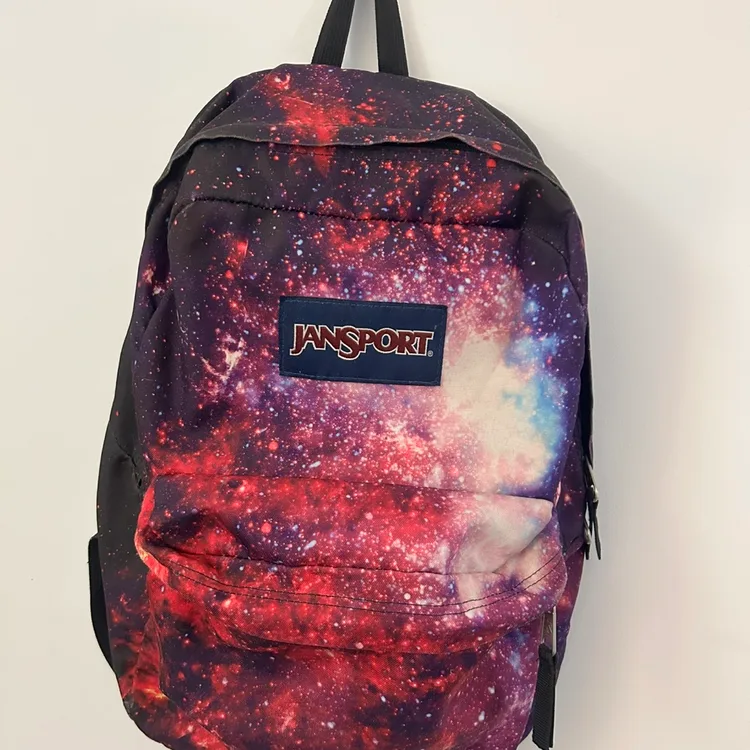 galaxy jansport backpack canada Cross Town Backpack, featuring a front zip pocket Lunch Bag Jansport Canada Sale