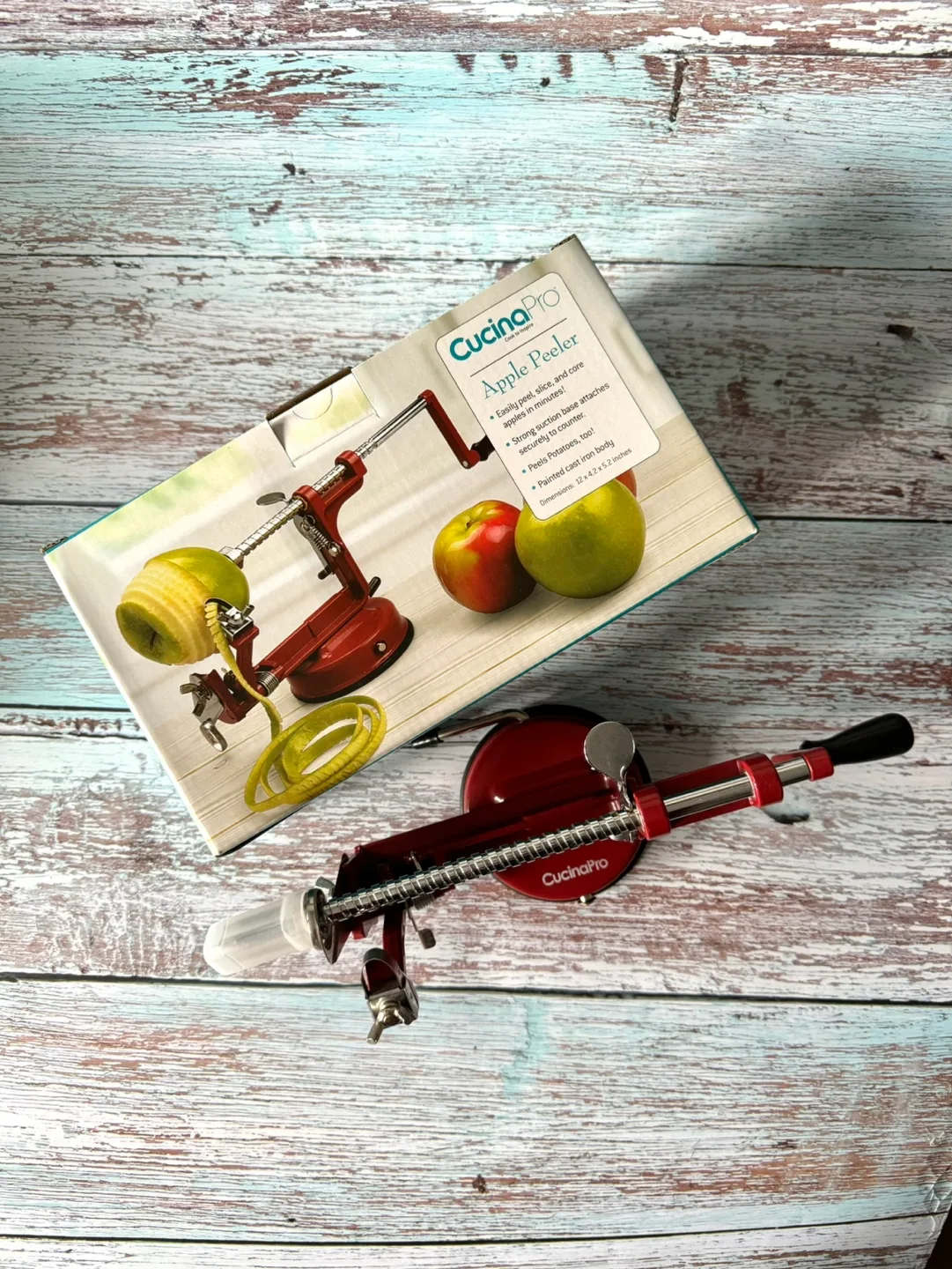 CucinaPro Apple Peeler and Corer image indicator(10)