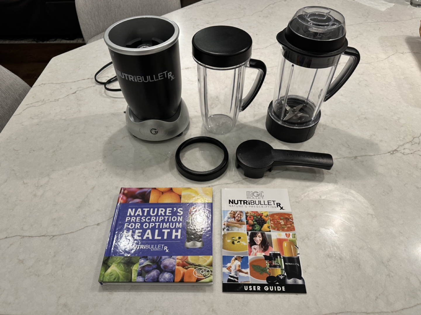 Nutribullet Blender with Cookbook & User Manual