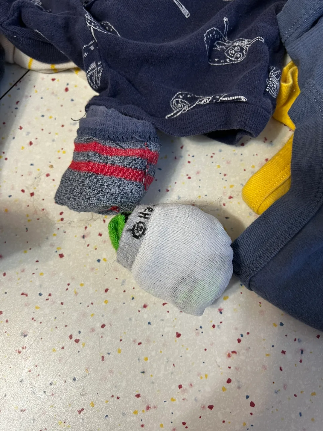 2T clothing lot image indicator(5)