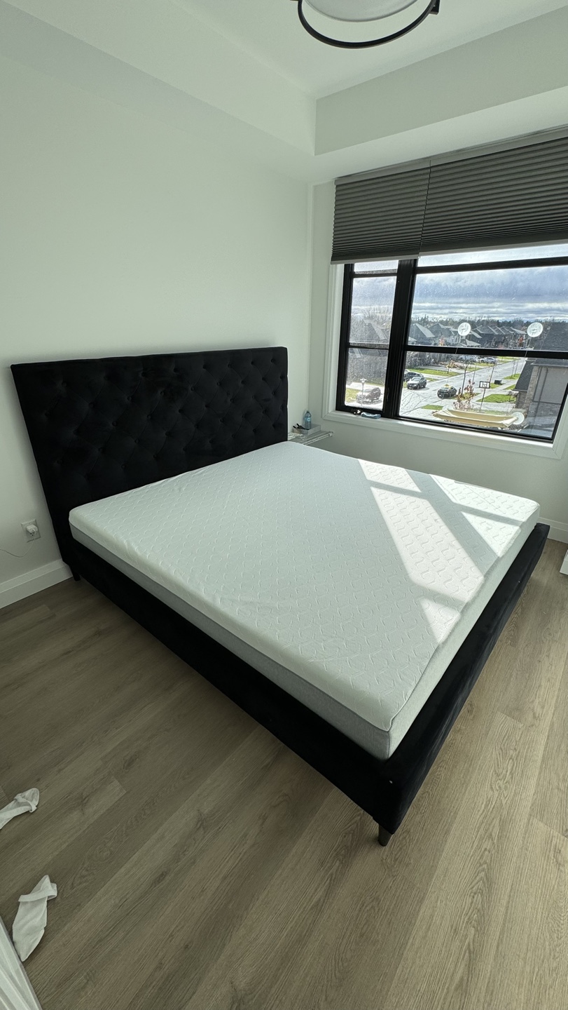 King Size Upholstered Bed Frame and mattress - photo 2