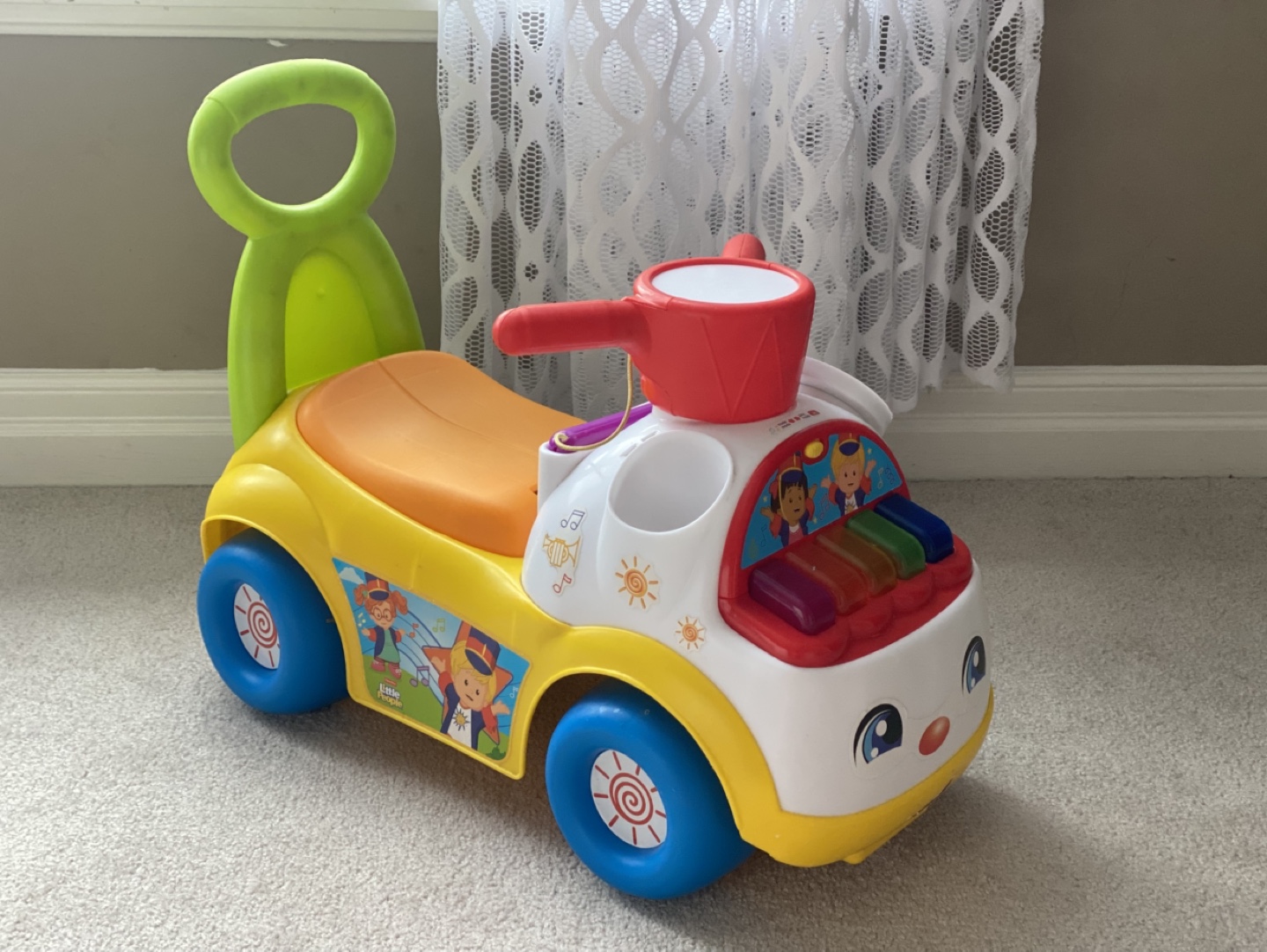 Kids ride on toy car - photo 2