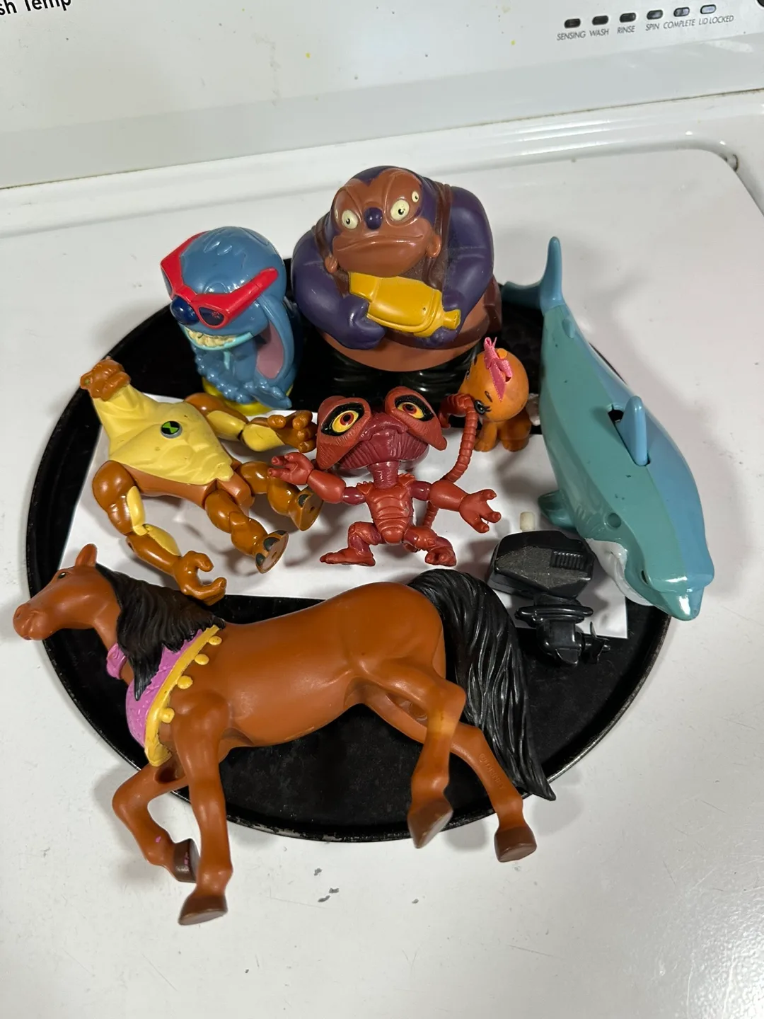 Lot of 7 Toy Figures collectors image indicator(2)