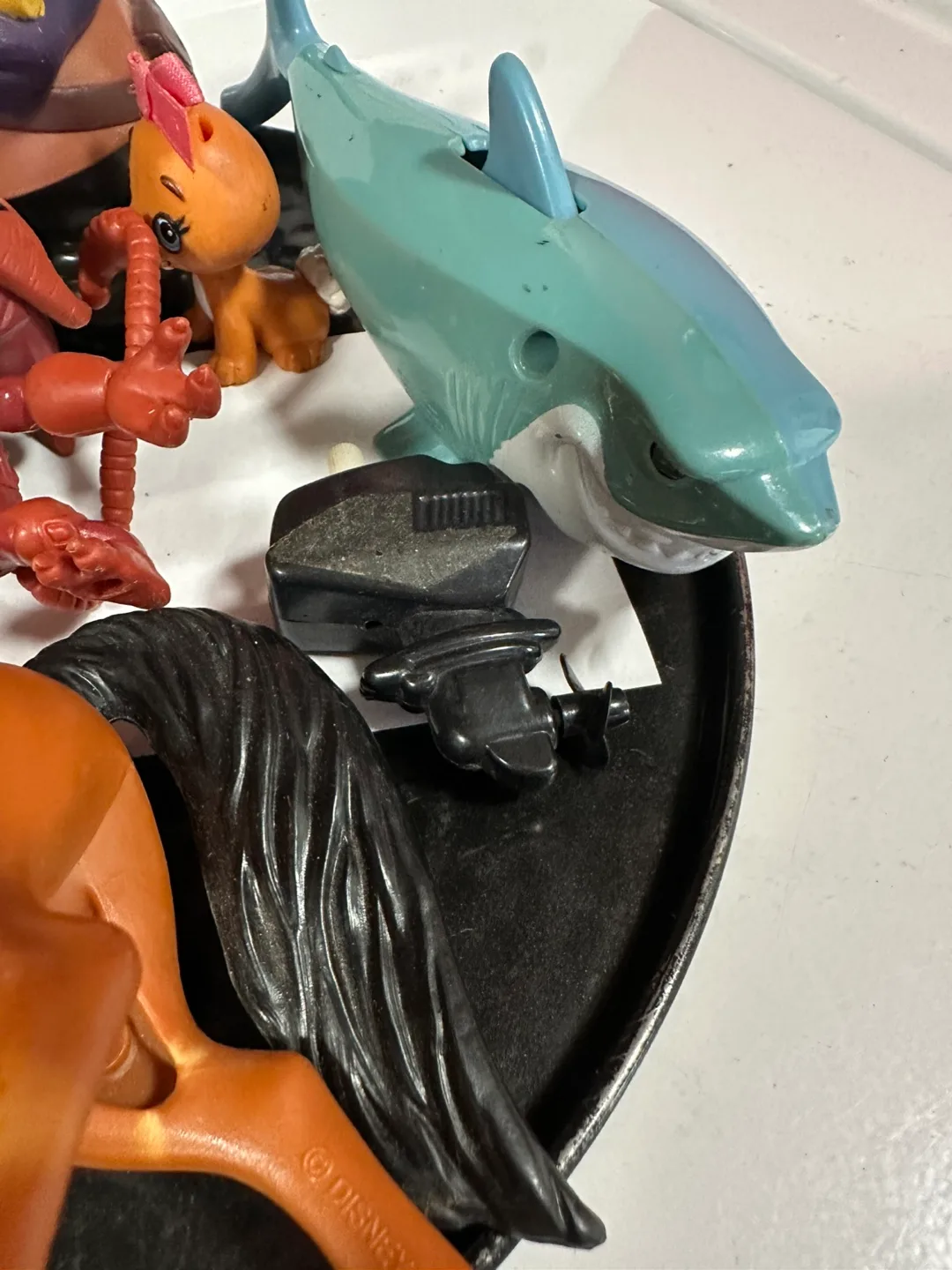 Lot of 7 Toy Figures collectors image indicator(4)