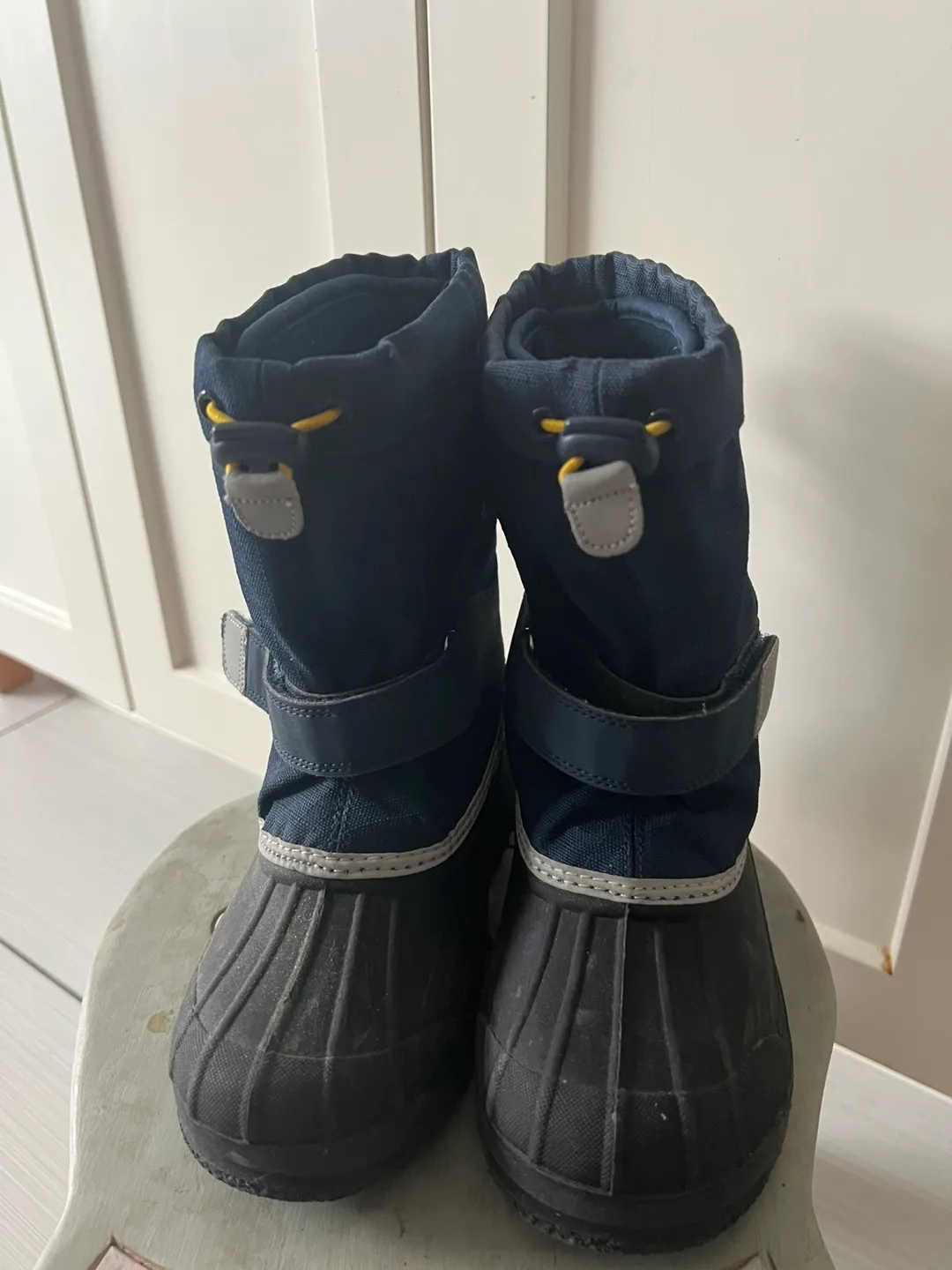 H&M Kids Winter Boots Size 1 image indicator(3)
