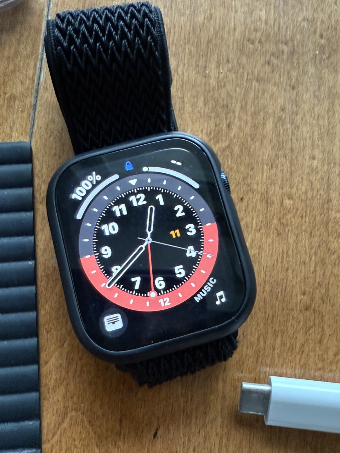 Apple Watch Series 8 45mm GPS and cellular - photo 2