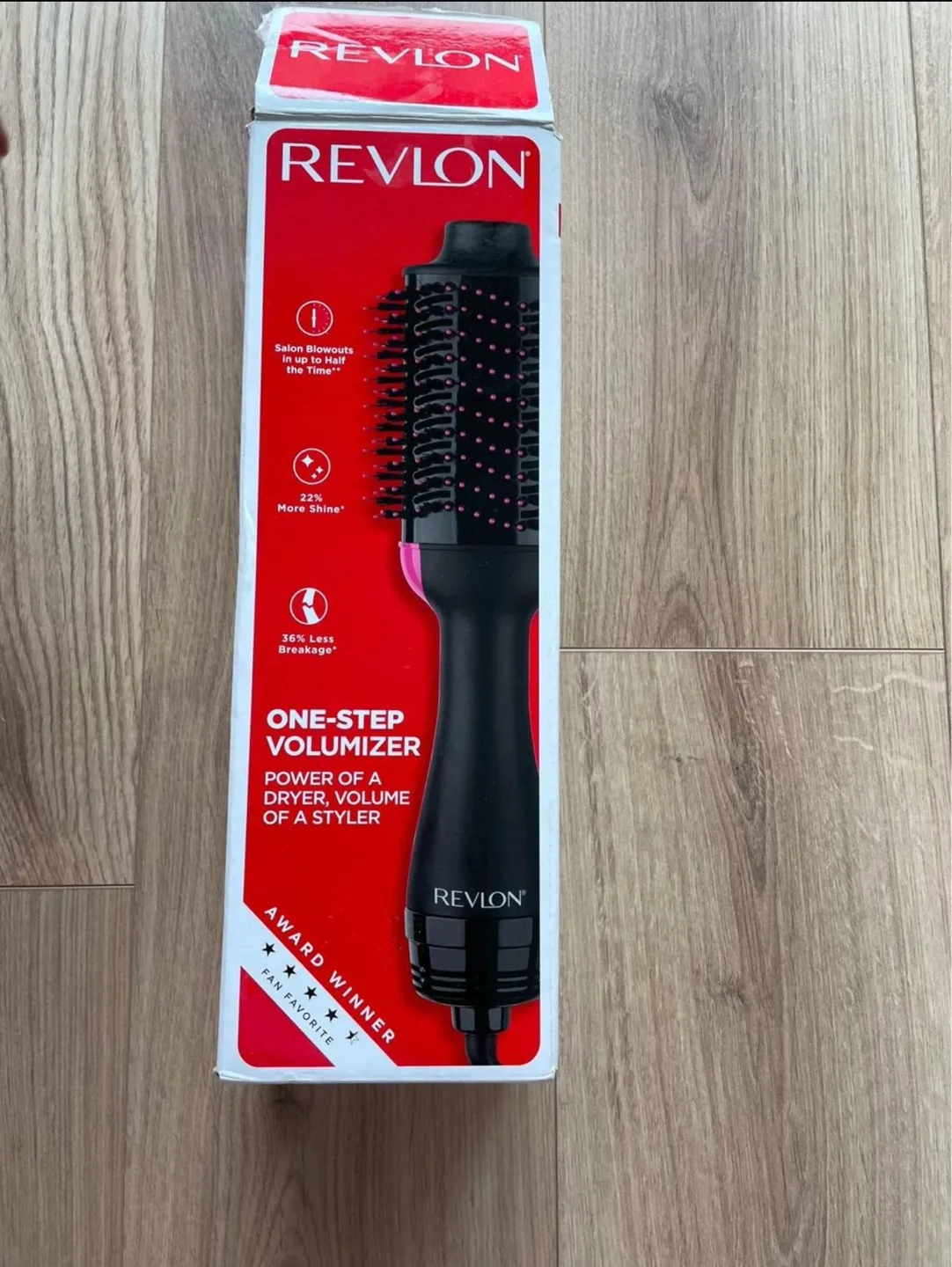 Revlon One-Step Volumizer Hair Dryer and Styler image indicator(2)
