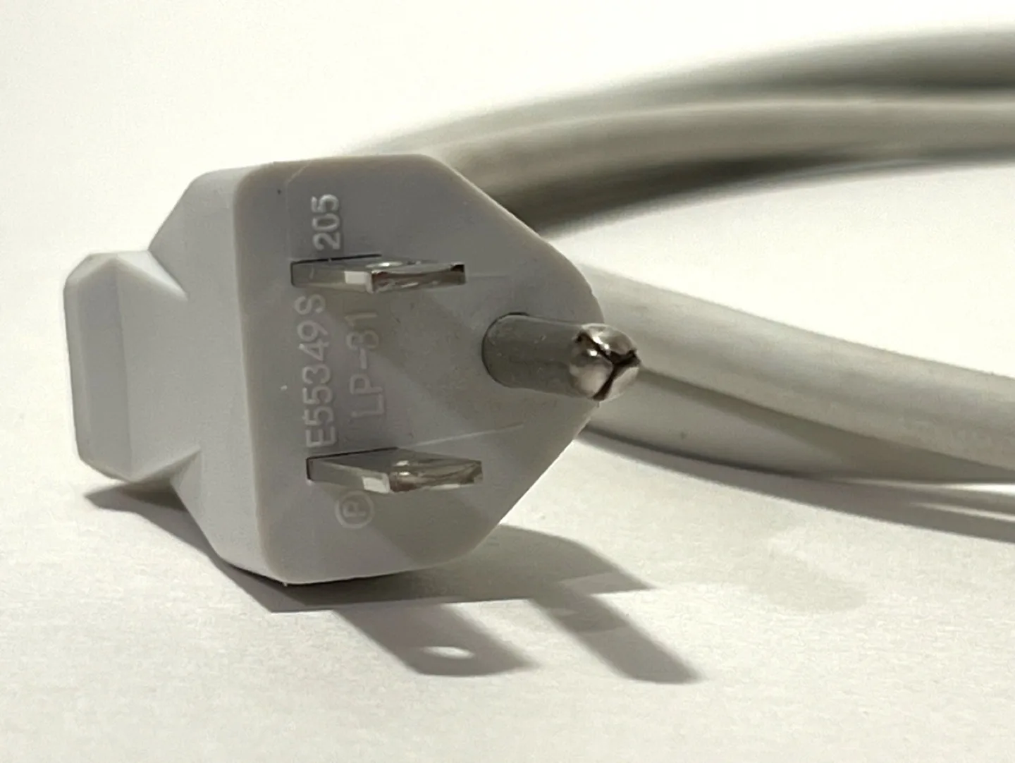 Longwell - Apple OEM - LS-13A - E55349S - 6ft - Power Cord Cable image indicator(3)