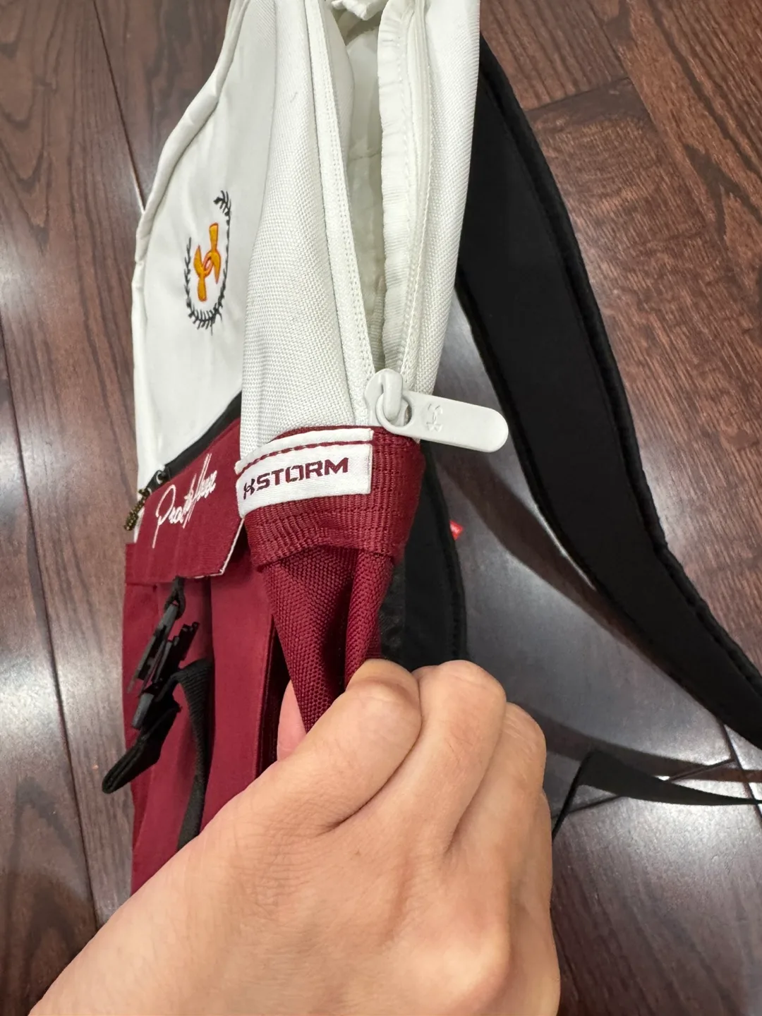 UNDER ARMOUR BACKPACK WITH 15 INCHES LAPTOP SLEEVE NEW image indicator(2)