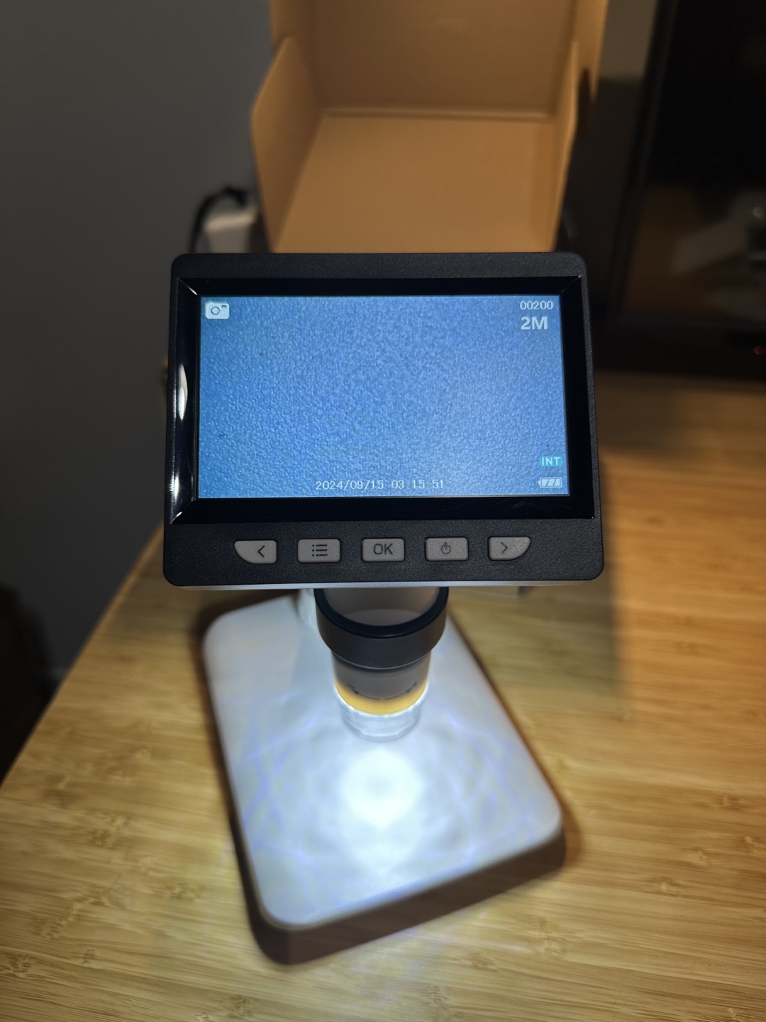 4.3” LCD Digital Microscope - photo 2