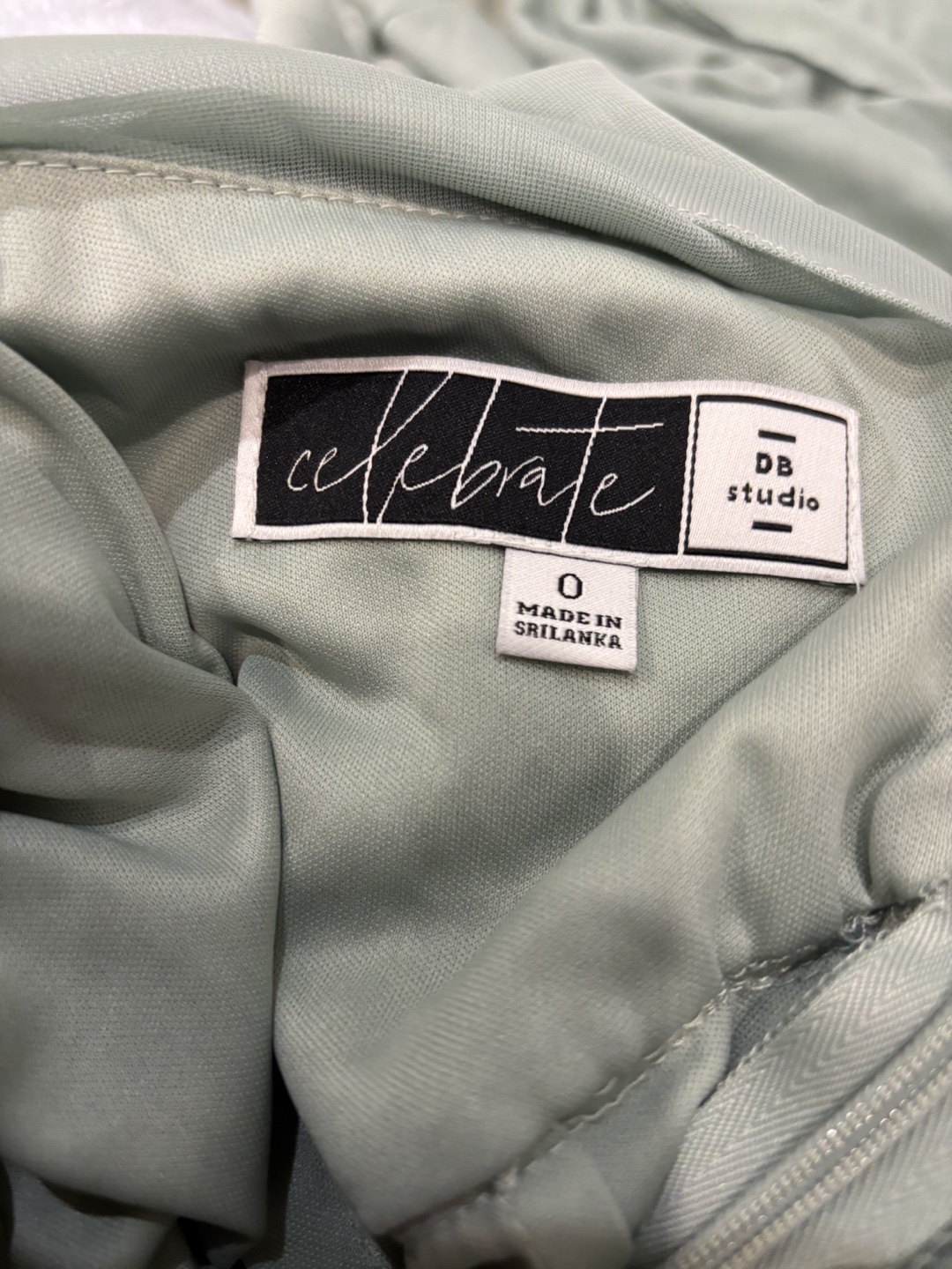 DB Studio Celebrate Green Chiffon Dress Size 0 - photo 5