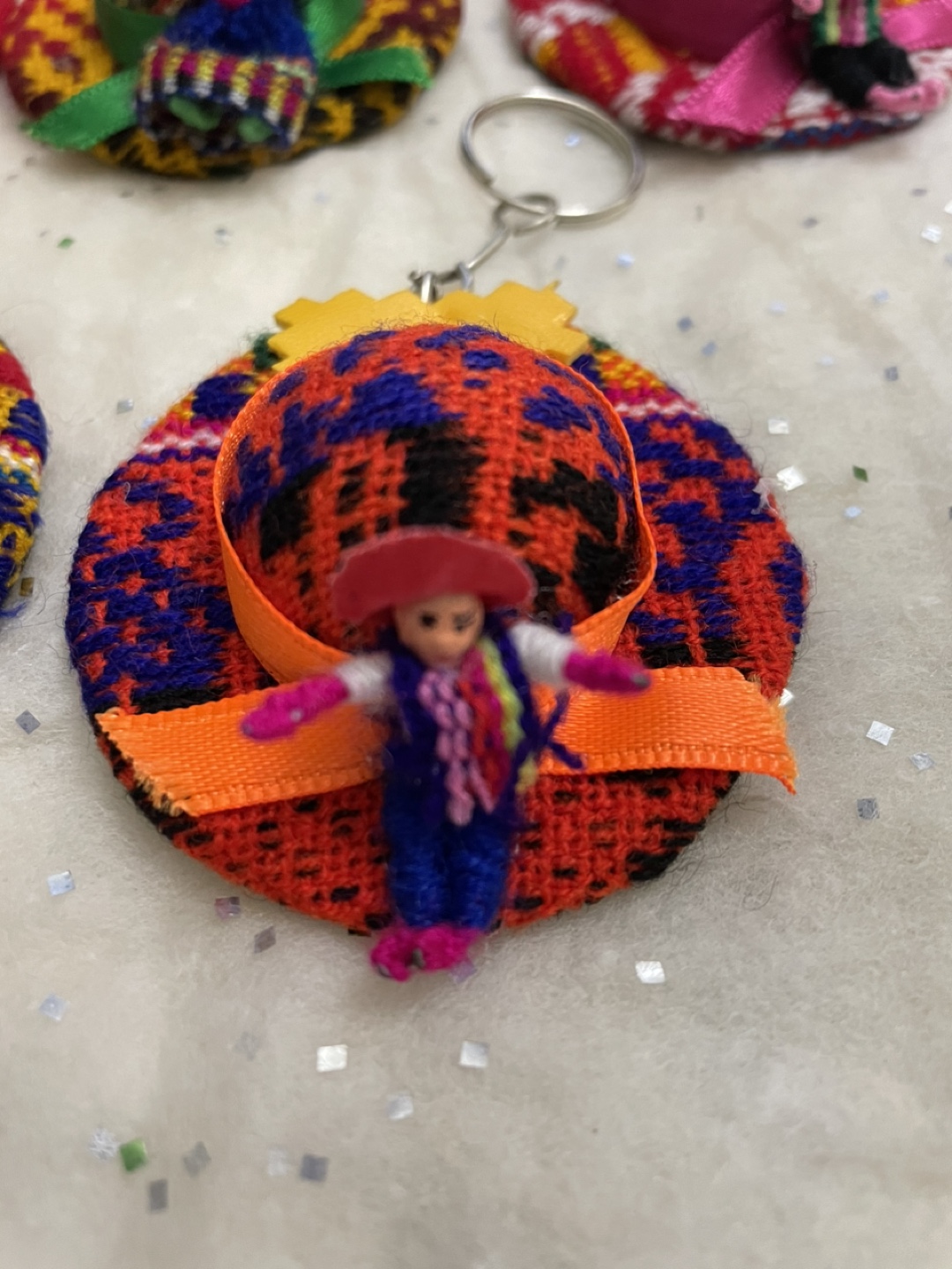 Set of 5 Peruvian Woven Doll Keychains - photo 3