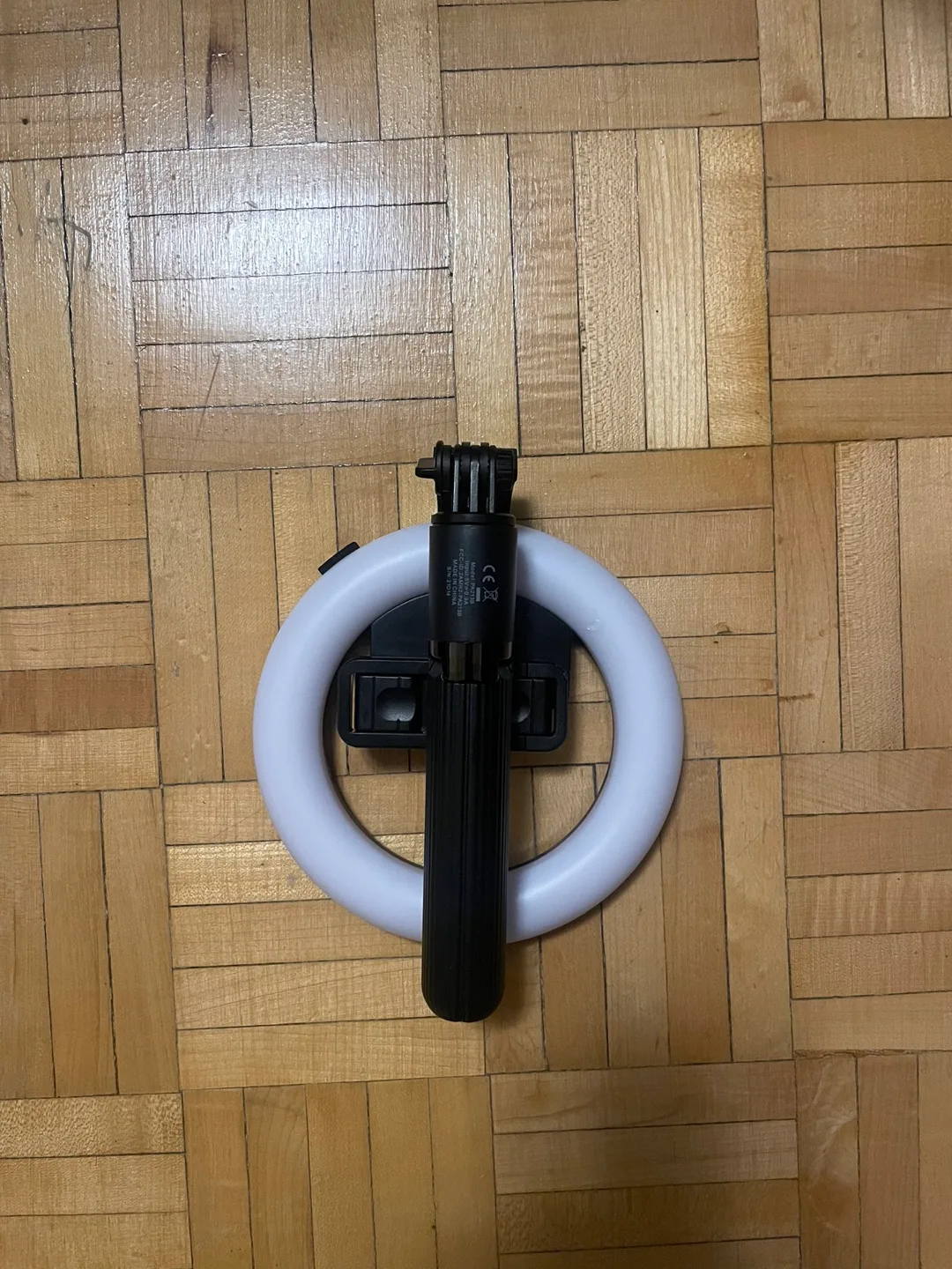Selfie Ring Light with Tripod Stand image indicator(4)