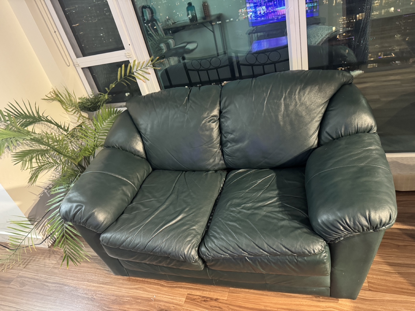 Green Leather Love Seat - photo 4