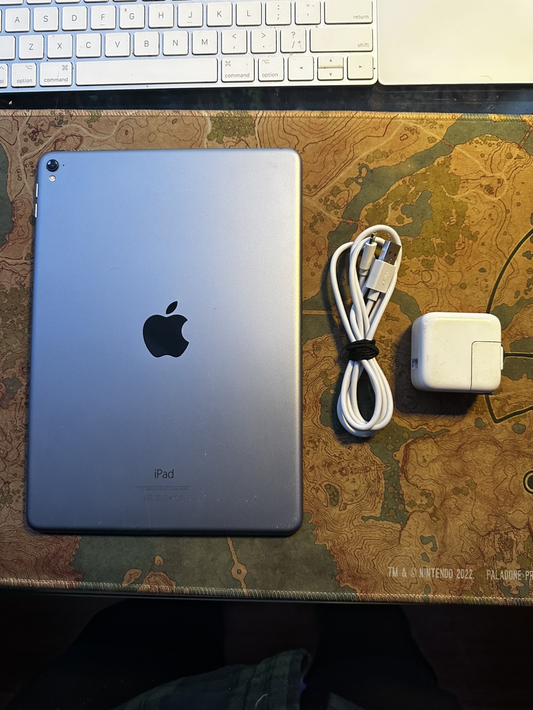 iPad Pro 9.7” 1st gen + Smart Keyboard - photo 3