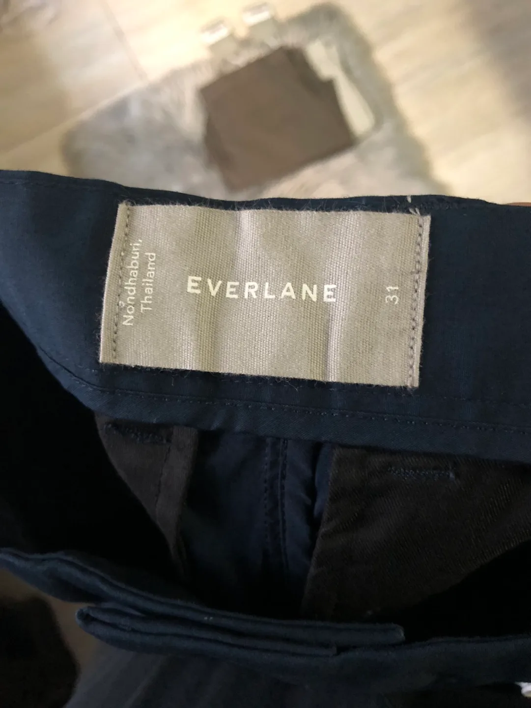 Everlane The Air Chino 7" Shorts Navy Size 31 image indicator(2)