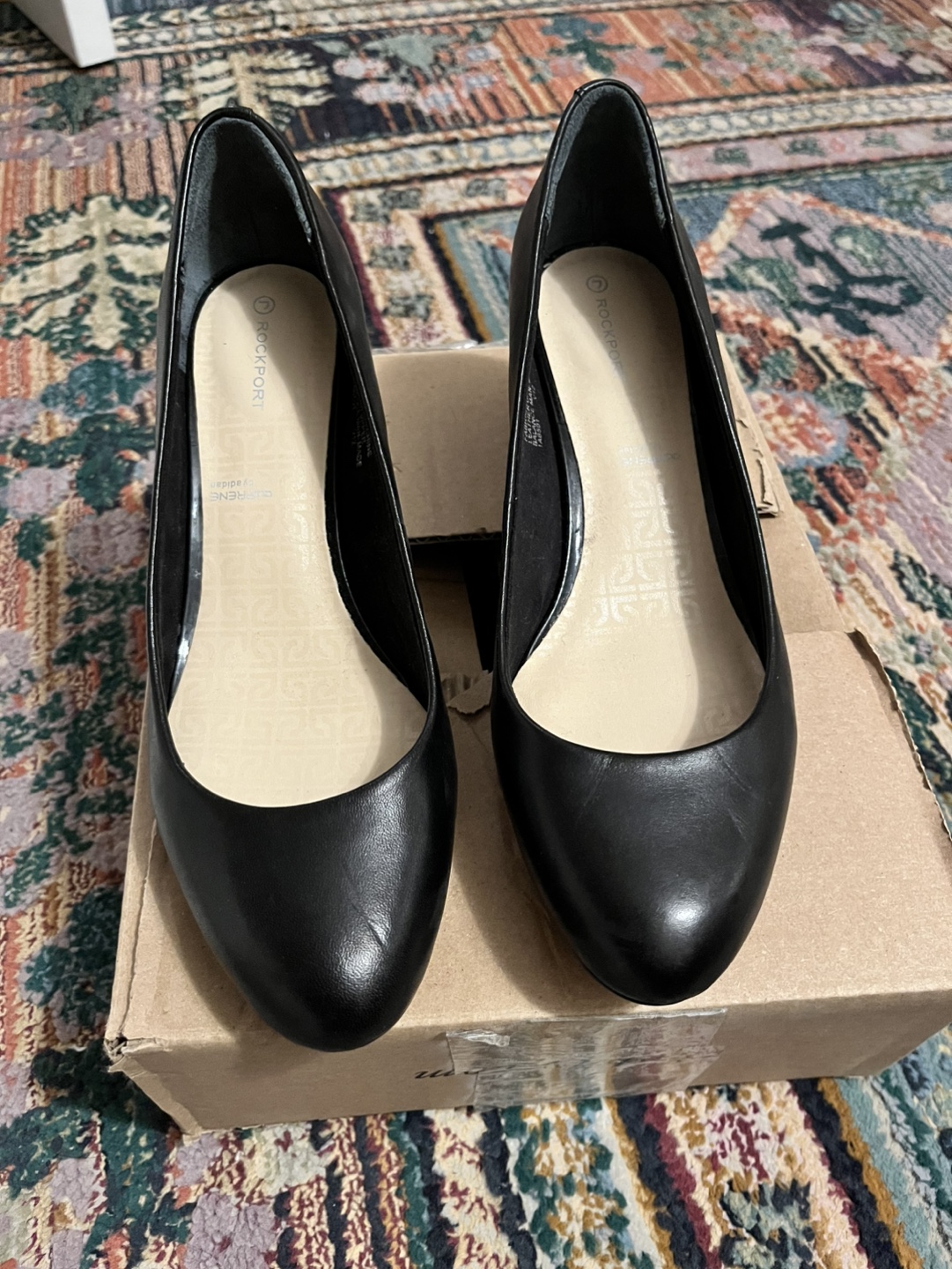Brand new! Rockport Women's Black Leather Heels