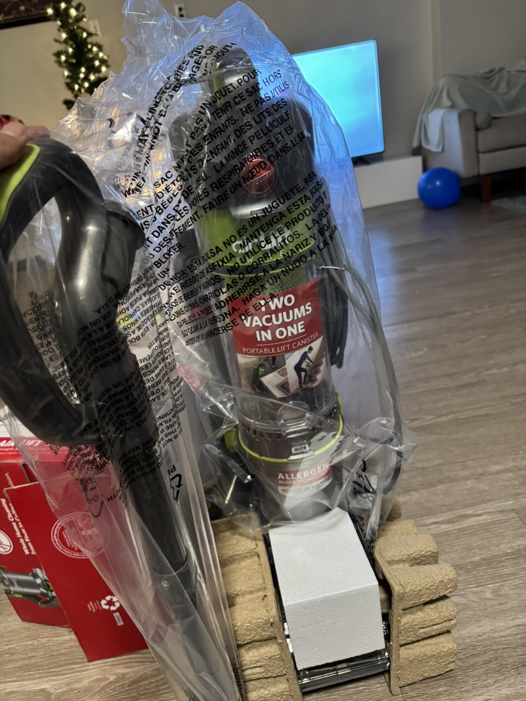 Hoover Air Lift Swivel Vacuum