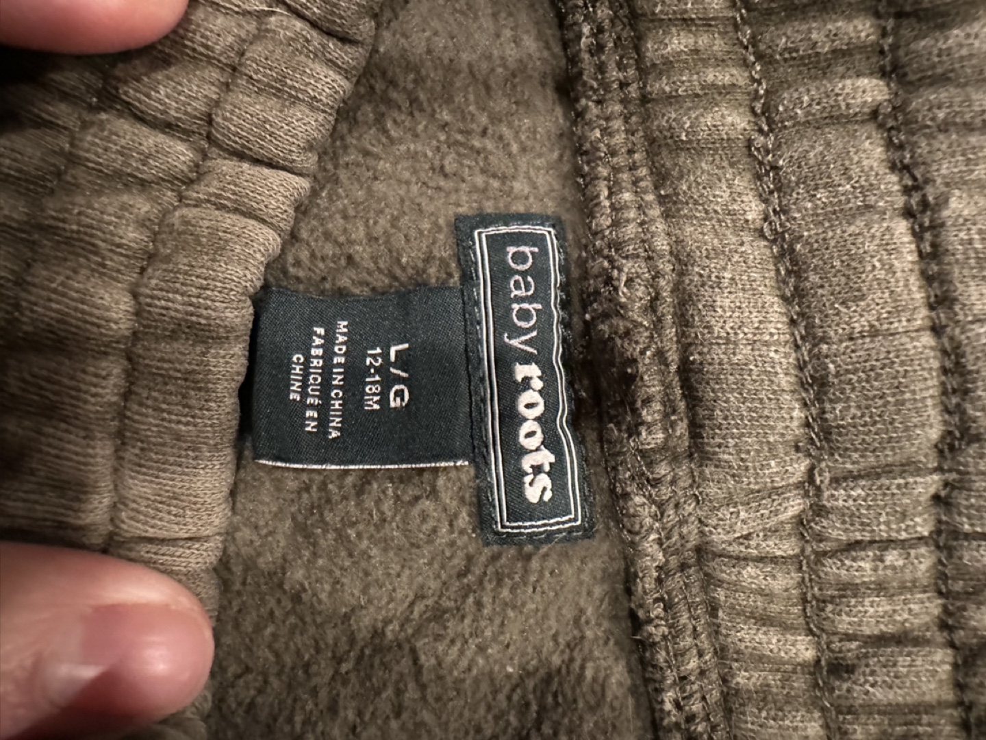 Baby Roots Sweatsuit size 12-18 - photo 3