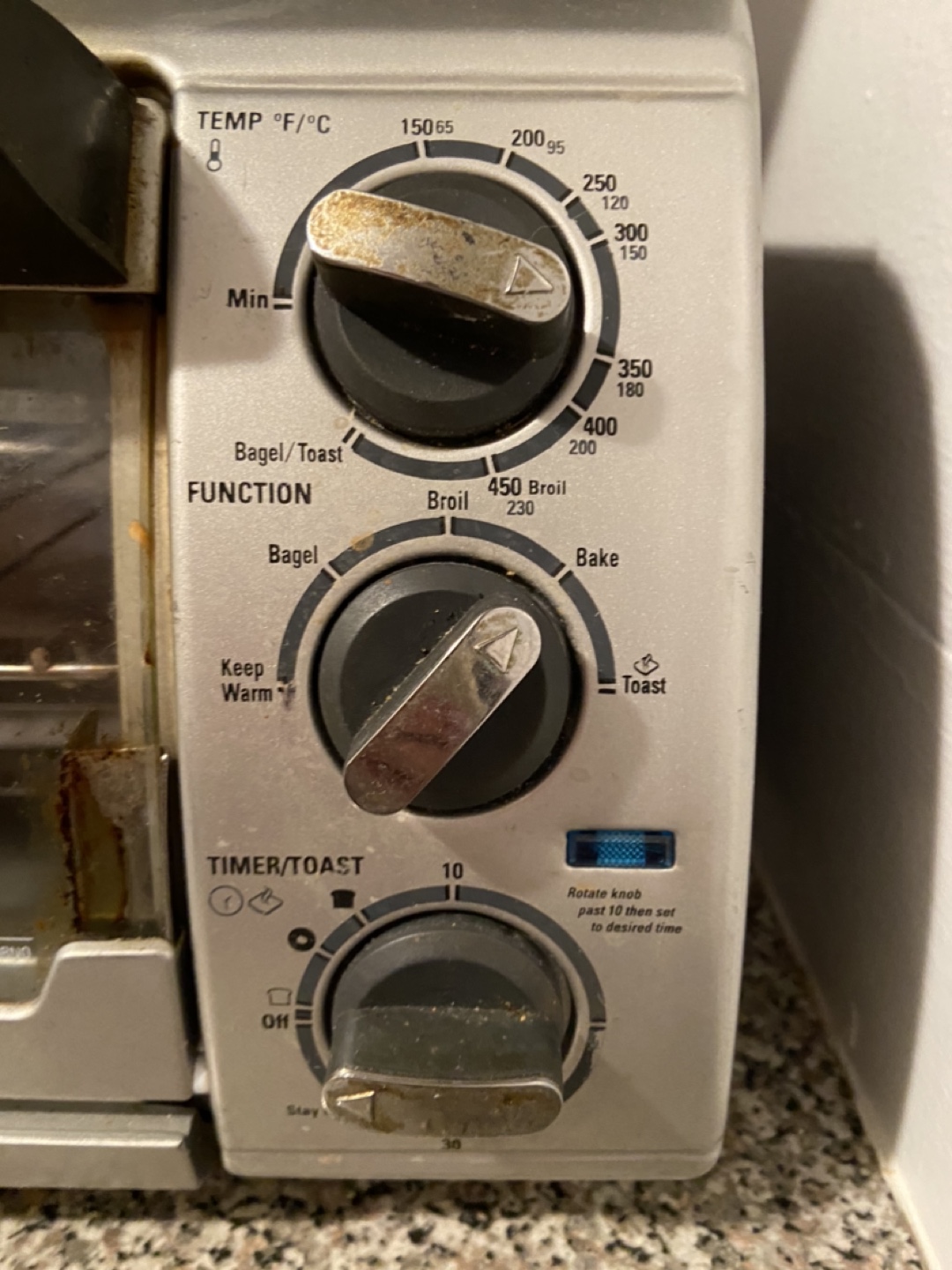 Black & Decker Toast-R-Oven - photo 3