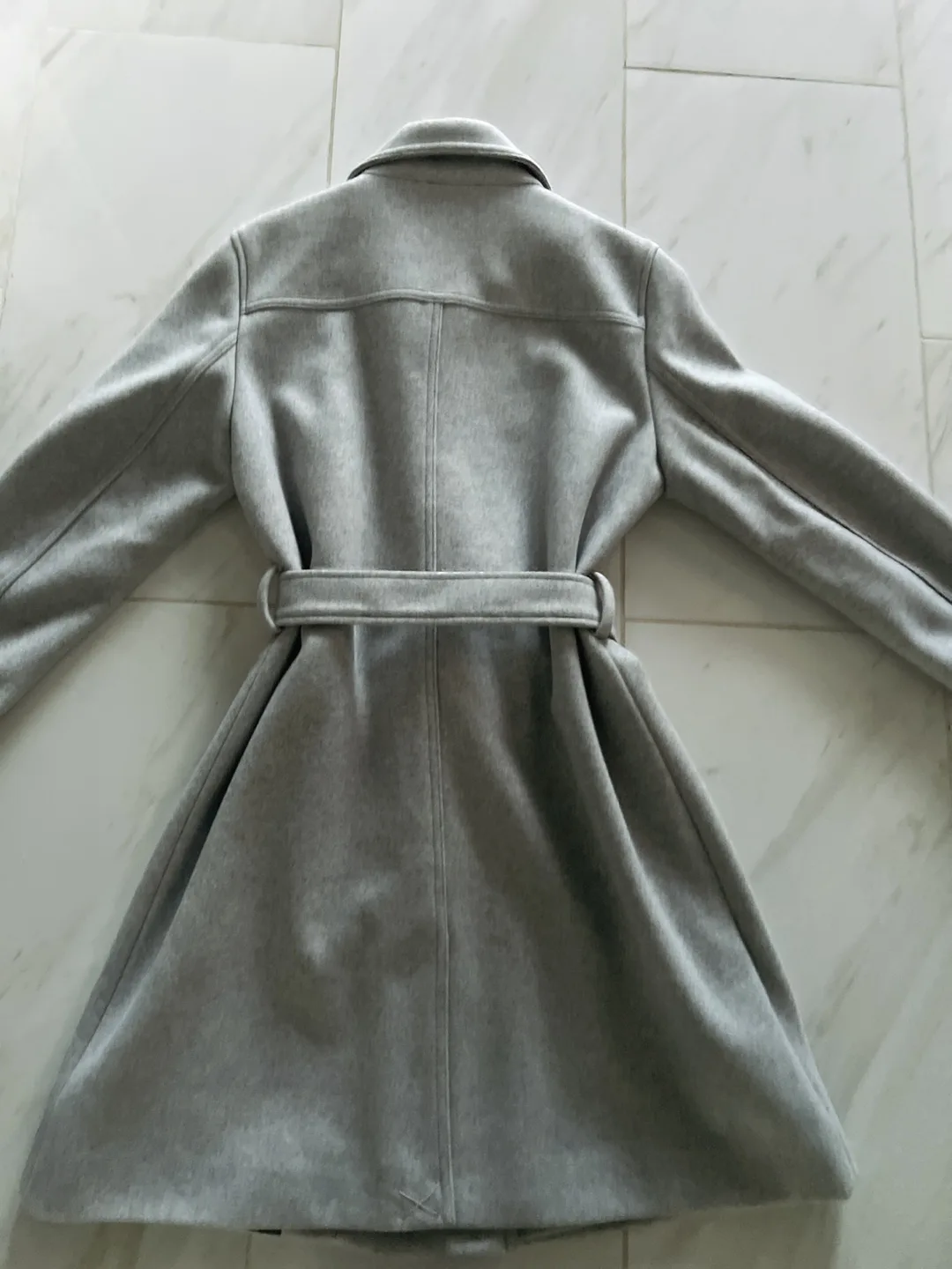 New women’s coat classic grey size medium image indicator(8)