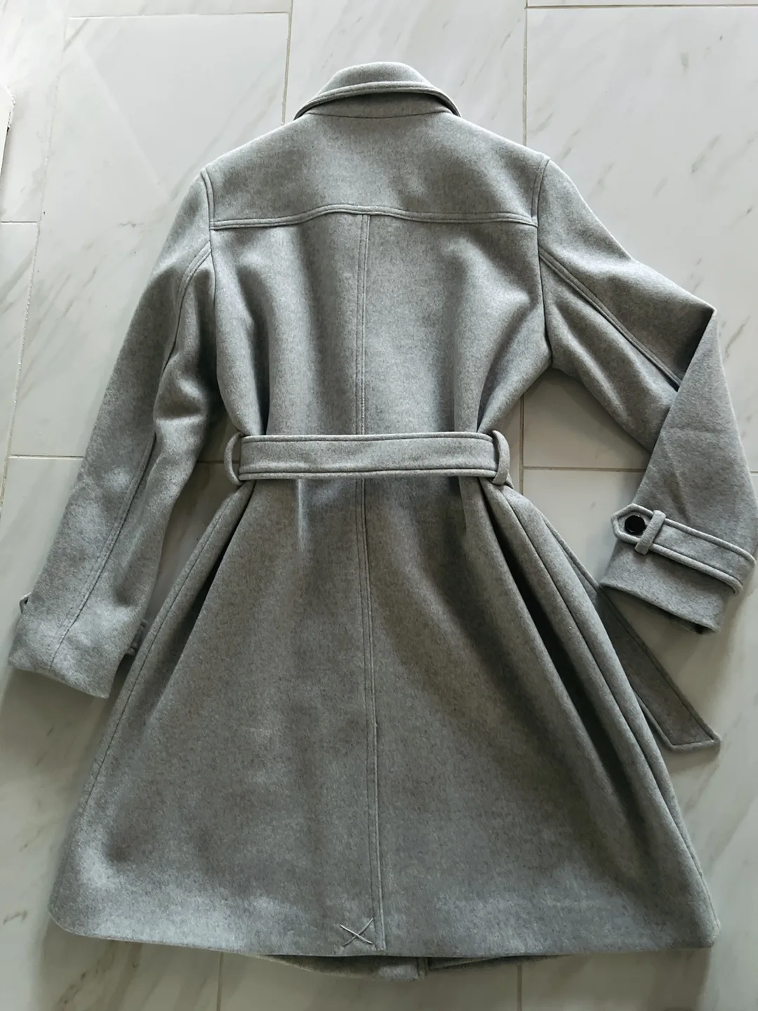 New women’s coat classic grey size medium image indicator(7)