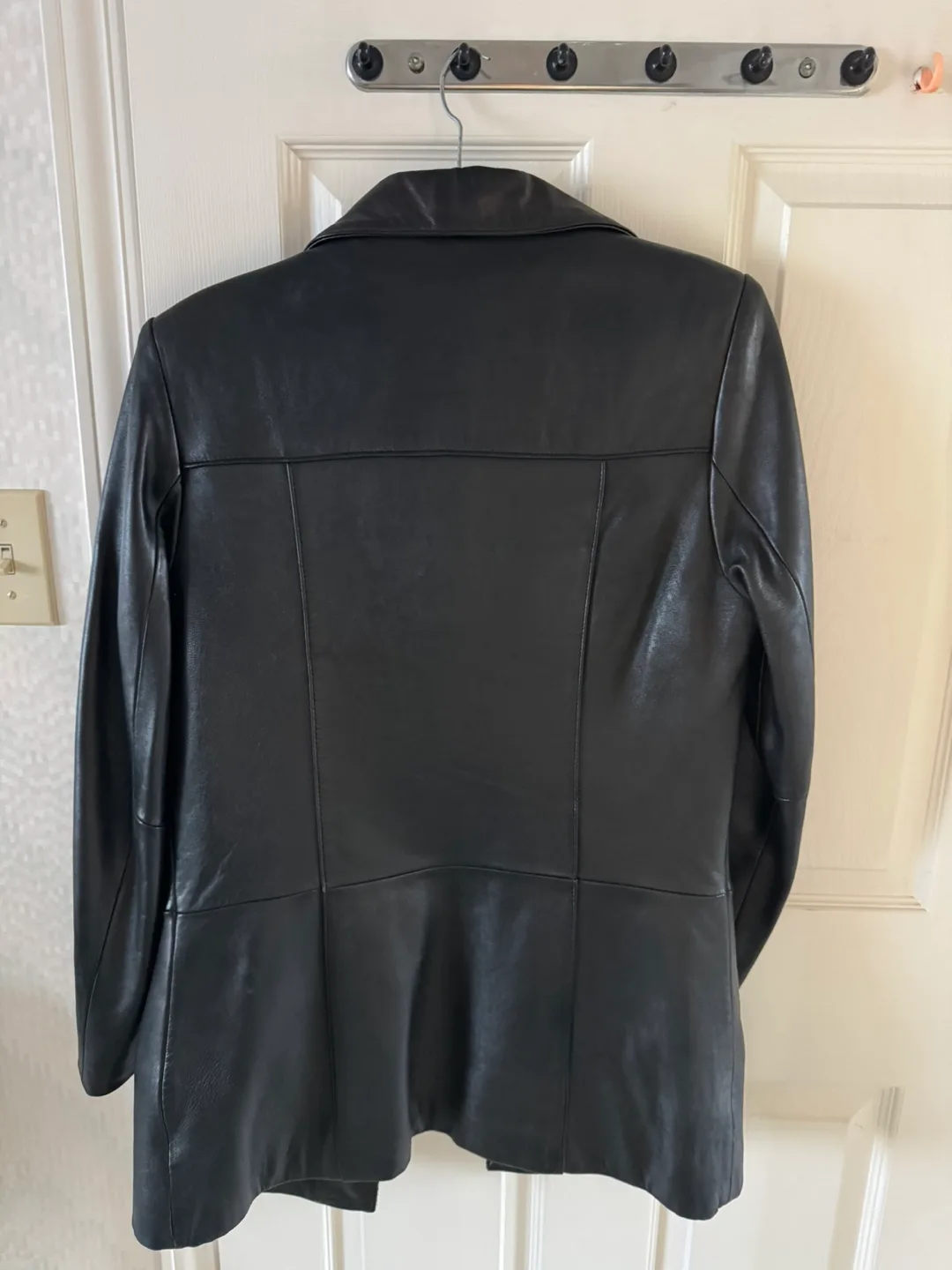 Danier Leather Jacket image indicator(2)