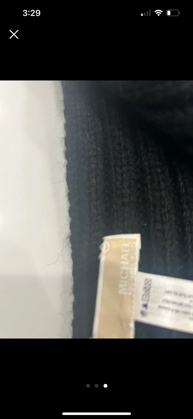 Michael Kors Black Scarf image indicator(3)