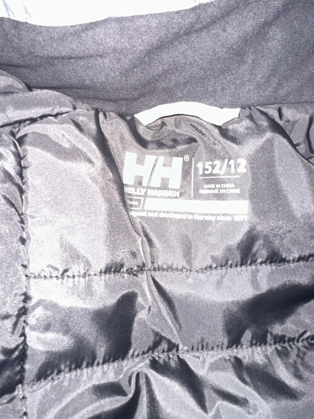 Helly Hansen Kids insulated ski Jacket image indicator(3)