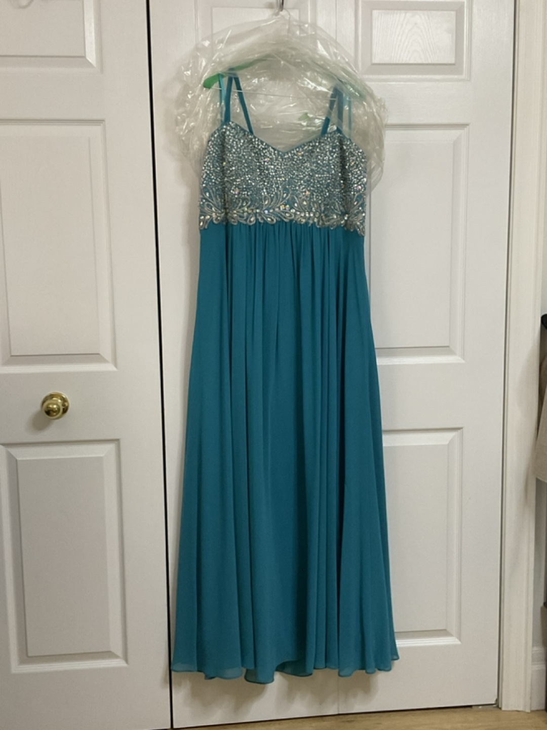 Teal Sequin Evening Dress by Decode - photo 2