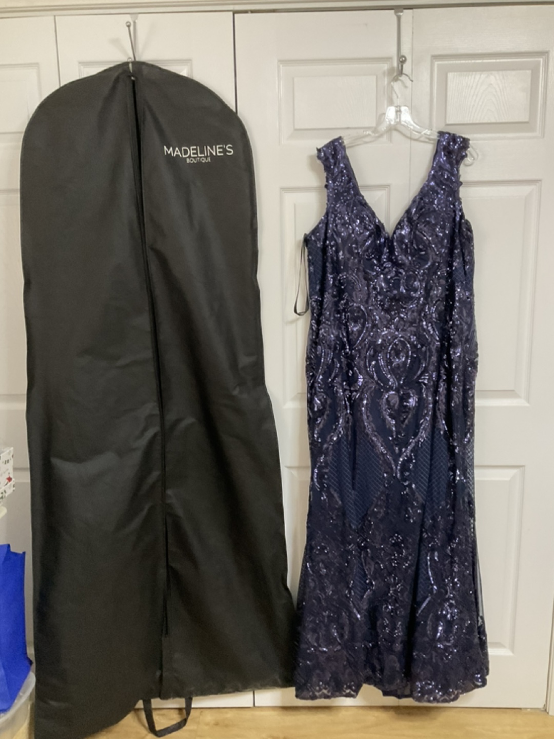 Alisha Hill Navy Blue Sequin Evening Dress - photo 3