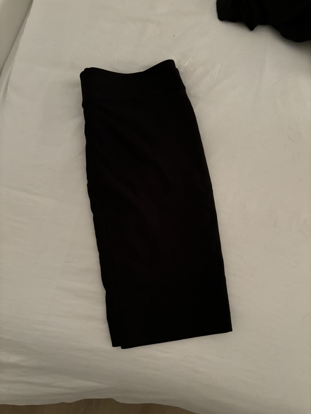 Joseph Ribkoff Black Pencil Skirt Size 14