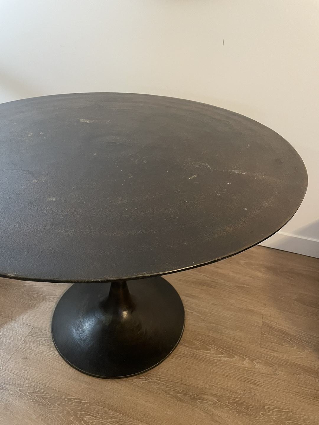 Rustic Industrial Round Metal Dining Table - photo 3