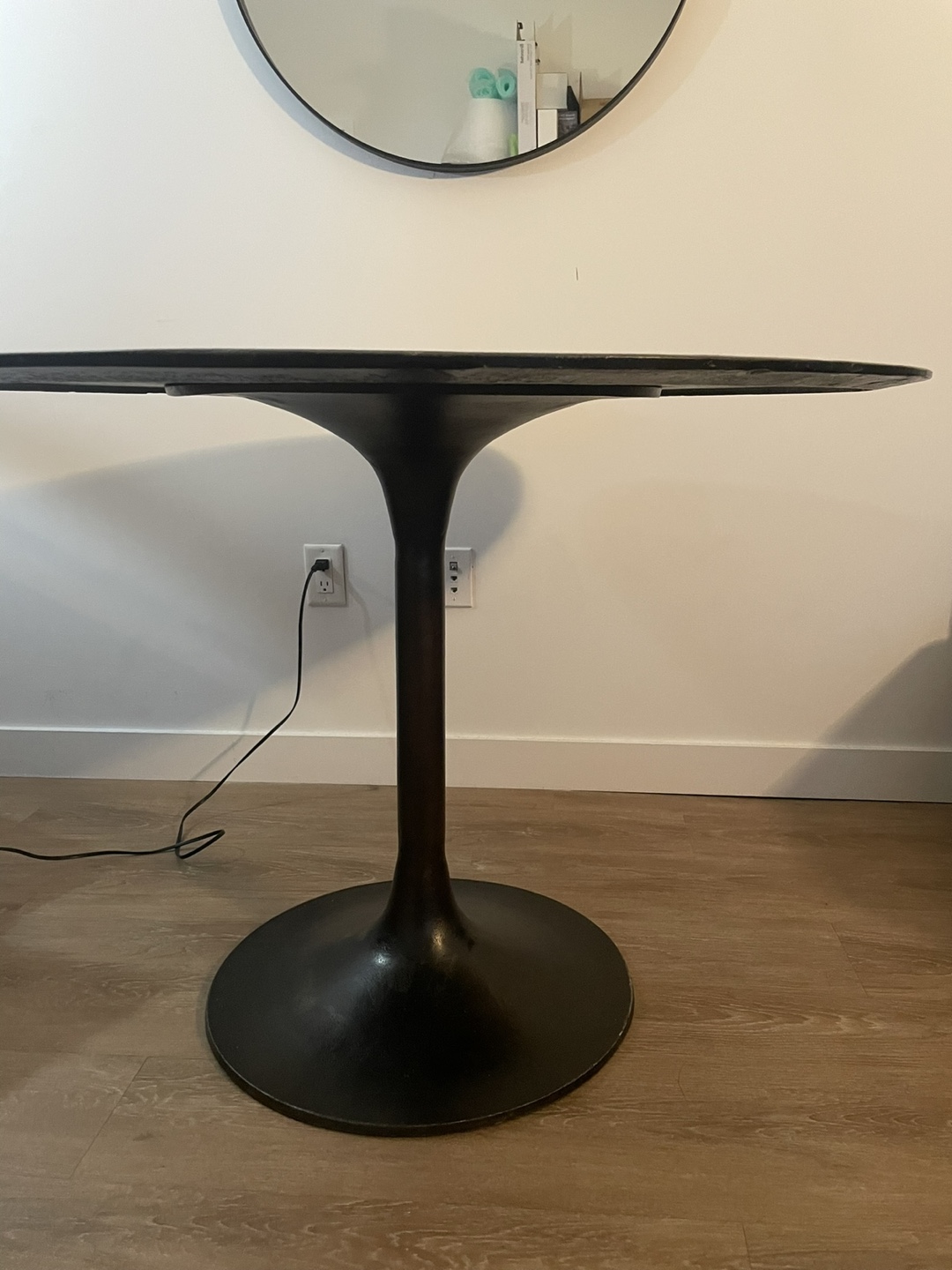 Rustic Industrial Round Metal Dining Table - photo 4