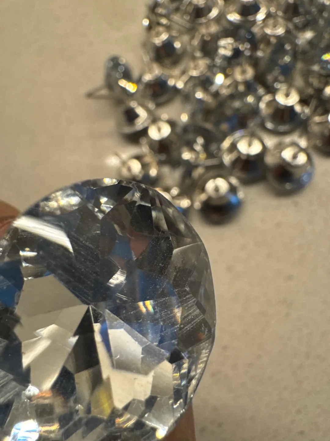 Crystal Upholstery Buttons image indicator(2)