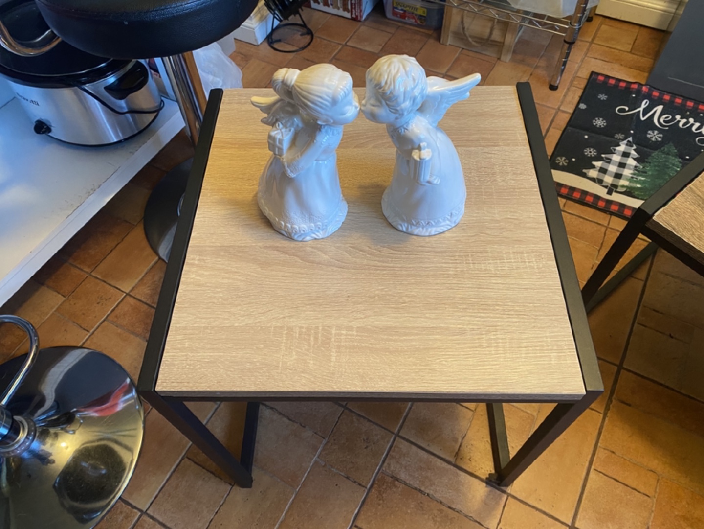One coffee and one end table - photo 4