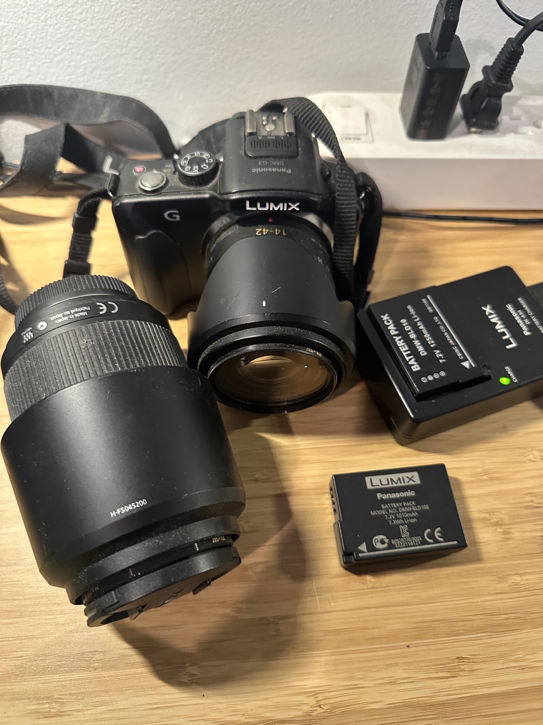 Panasonic Lumix DMC-G3 Camera with Lenses and Accessories
